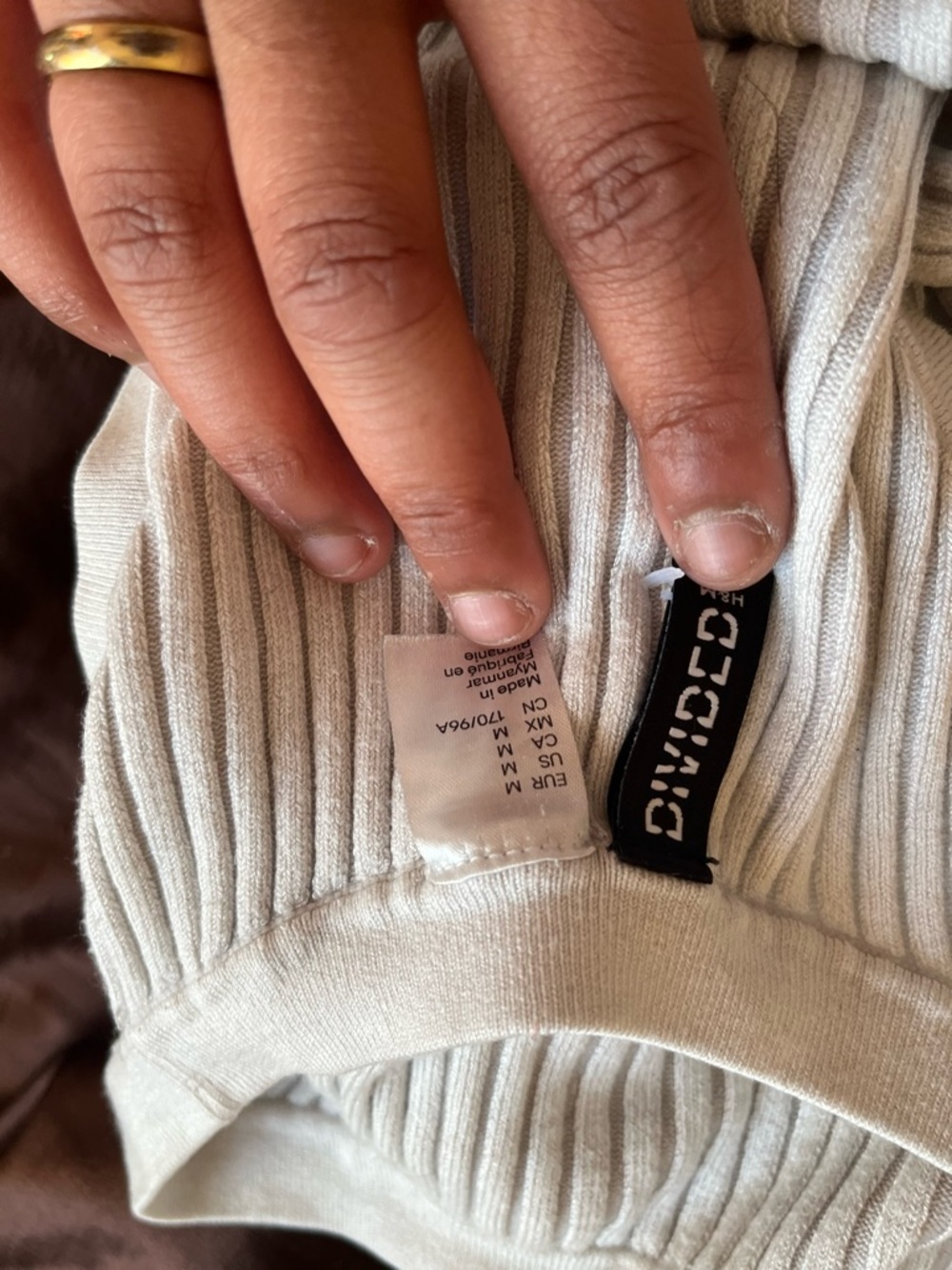 H&M Ribbed Crewneck Sweater in Light Cream